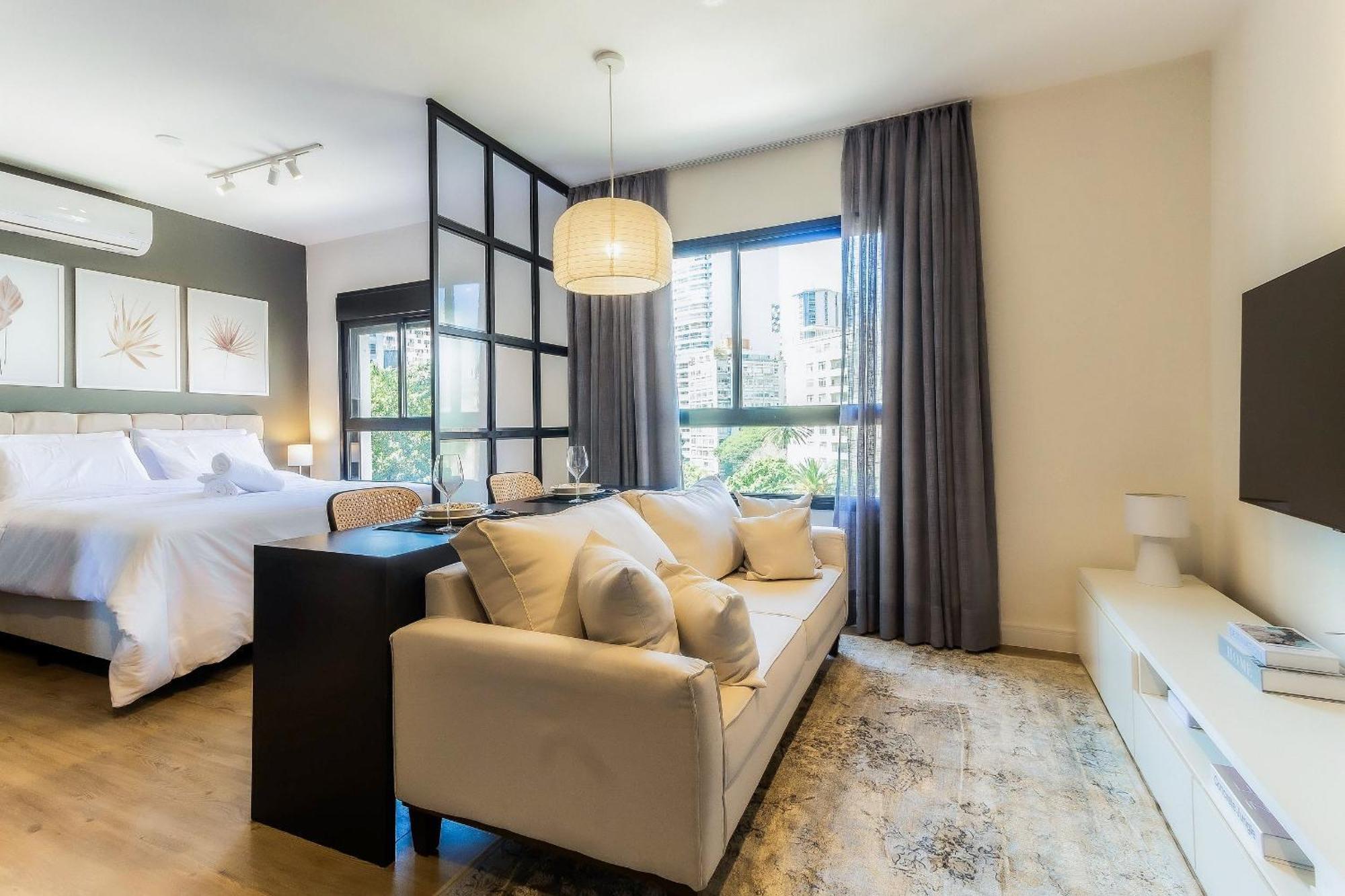 Apartamento No 8º Andar Com Piscina Na Cobertura *